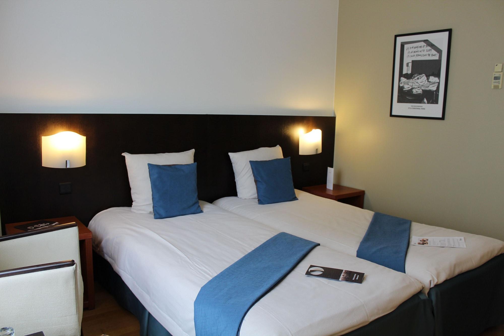 Velotel Hotel 4*