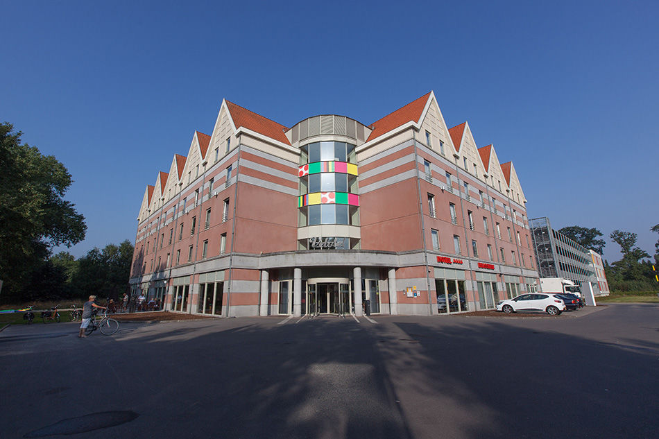 Velotel Hotel