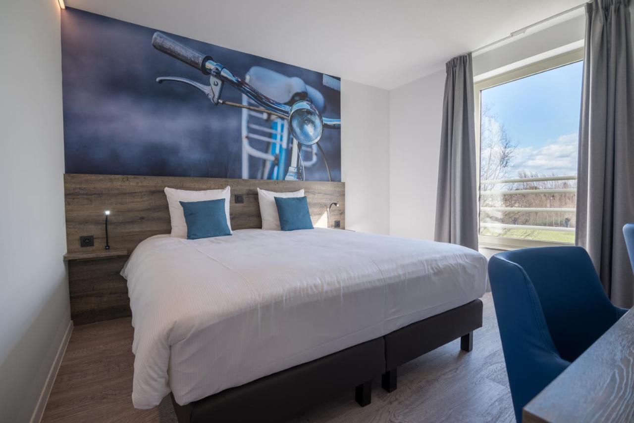 Velotel Hotel 4*